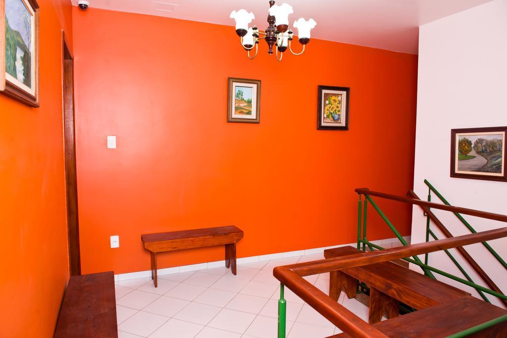 Pensão Orange - Casa De - Modelo